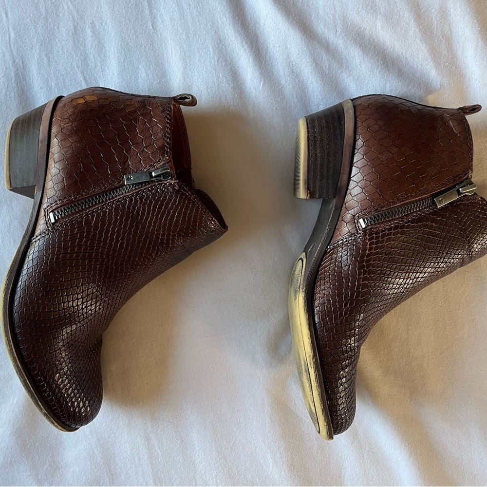 Lucky Brand Basel Roasted Leather Ankle Bootie Boot Faux Snake Brown Sz 8.5M GUC - Picture 6 of 11